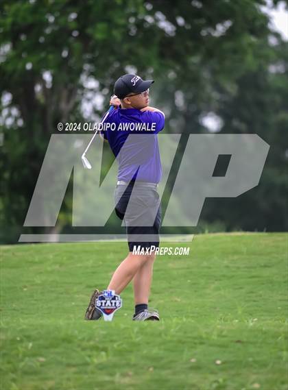 Thumbnail 2 in UIL 2A Golf Finals photogallery.