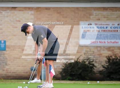 Thumbnail 3 in UIL 2A Golf Finals photogallery.