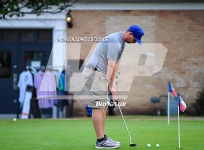 Thumbnail 3 in UIL 2A Golf Finals photogallery.