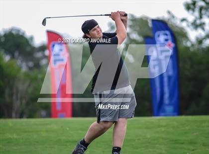 Thumbnail 2 in UIL 2A Golf Finals photogallery.