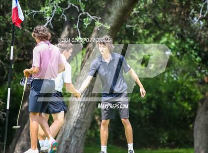 Thumbnail 1 in UIL 2A Golf Finals photogallery.