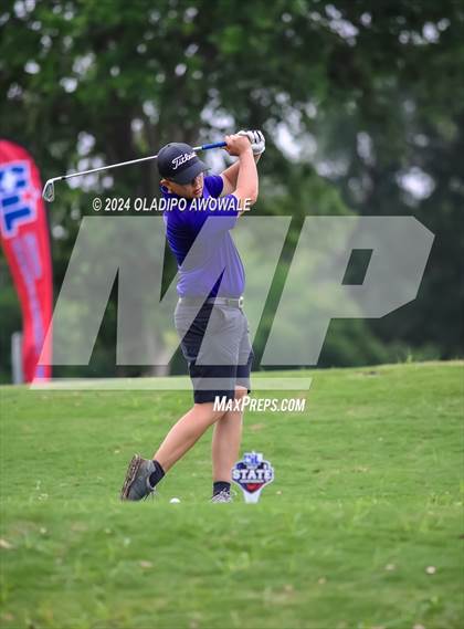 Thumbnail 1 in UIL 2A Golf Finals photogallery.