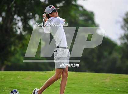 Thumbnail 3 in UIL 2A Golf Finals photogallery.