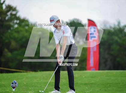 Thumbnail 1 in UIL 2A Golf Finals photogallery.