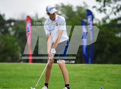 Thumbnail 3 in UIL 2A Golf Finals photogallery.