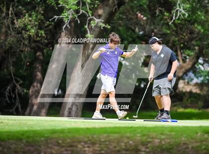 Thumbnail 2 in UIL 2A Golf Finals photogallery.