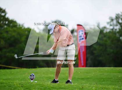 Thumbnail 2 in UIL 2A Golf Finals photogallery.