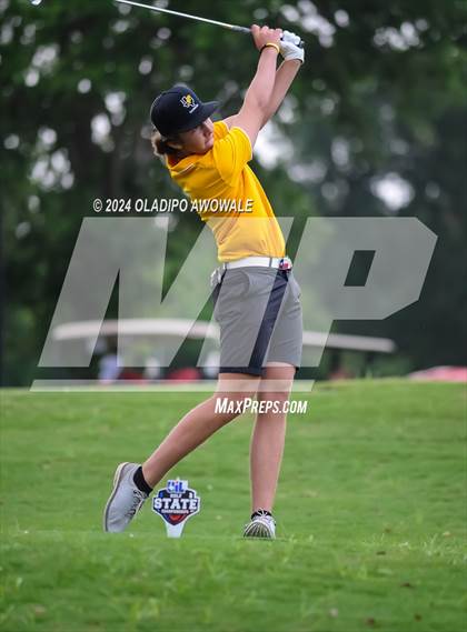Thumbnail 1 in UIL 2A Golf Finals photogallery.