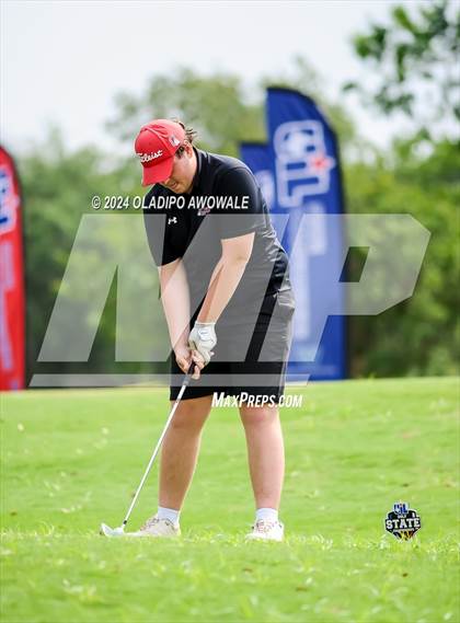 Thumbnail 3 in UIL 2A Golf Finals photogallery.