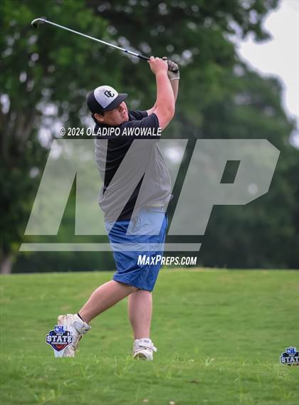 Thumbnail 3 in UIL 2A Golf Finals photogallery.