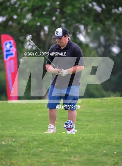 Thumbnail 2 in UIL 2A Golf Finals photogallery.