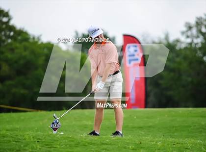 Thumbnail 3 in UIL 2A Golf Finals photogallery.