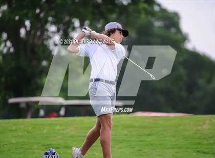 Thumbnail 3 in UIL 2A Golf Finals photogallery.