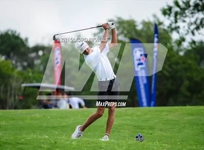 Thumbnail 1 in UIL 2A Golf Finals photogallery.