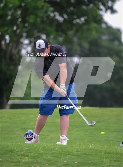 Thumbnail 1 in UIL 2A Golf Finals photogallery.