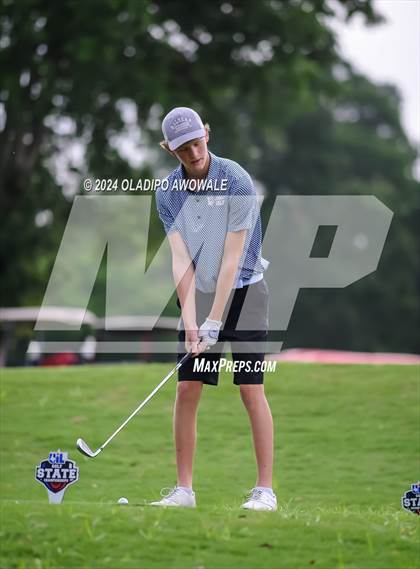 Thumbnail 1 in UIL 2A Golf Finals photogallery.
