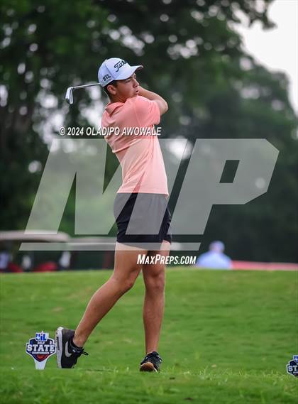 Thumbnail 2 in UIL 2A Golf Finals photogallery.