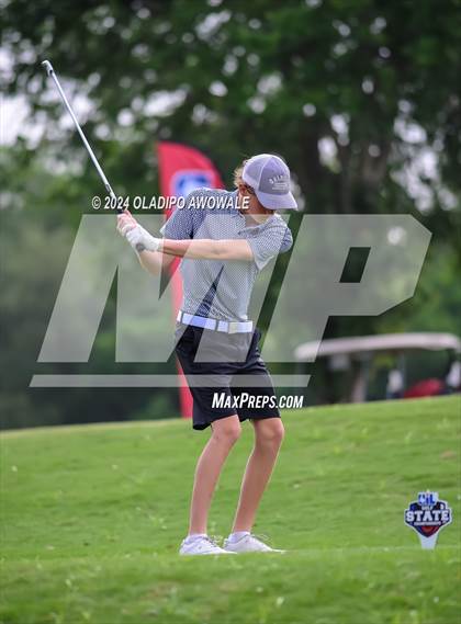 Thumbnail 2 in UIL 2A Golf Finals photogallery.