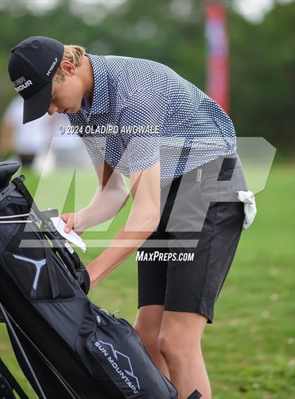 Thumbnail 1 in UIL 2A Golf Finals photogallery.