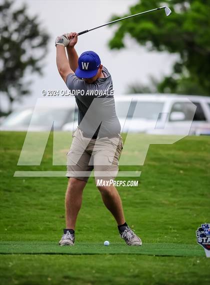 Thumbnail 2 in UIL 2A Golf Finals photogallery.