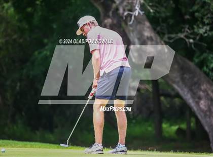 Thumbnail 1 in UIL 2A Golf Finals photogallery.