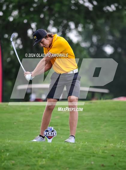 Thumbnail 1 in UIL 2A Golf Finals photogallery.