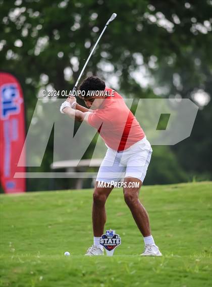 Thumbnail 1 in UIL 2A Golf Finals photogallery.