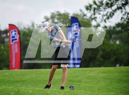 Thumbnail 2 in UIL 2A Golf Finals photogallery.