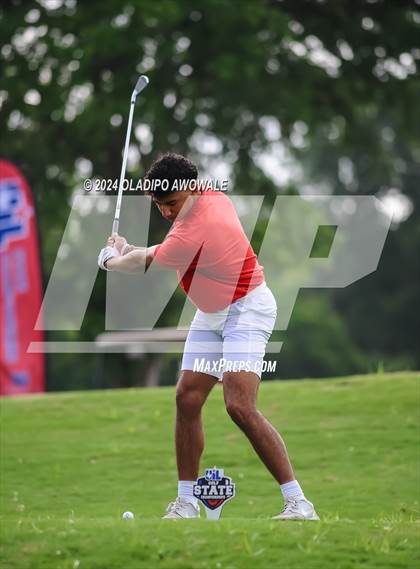 Thumbnail 2 in UIL 2A Golf Finals photogallery.