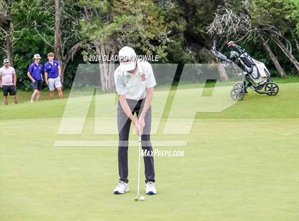 Thumbnail 1 in UIL 2A Golf Finals photogallery.
