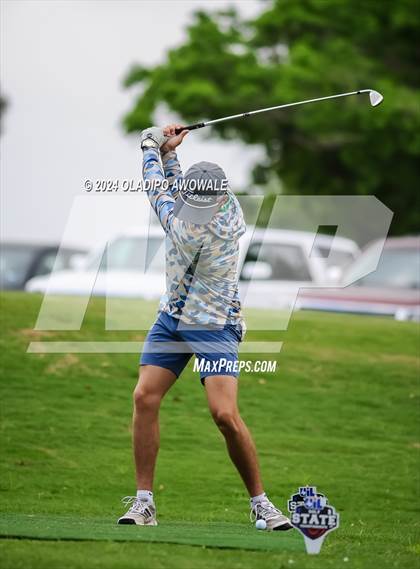 Thumbnail 3 in UIL 2A Golf Finals photogallery.