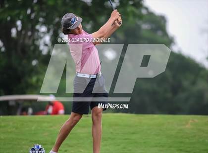 Thumbnail 1 in UIL 2A Golf Finals photogallery.