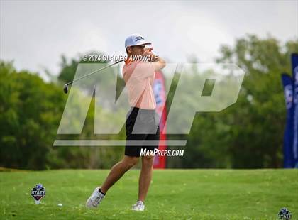 Thumbnail 2 in UIL 2A Golf Finals photogallery.