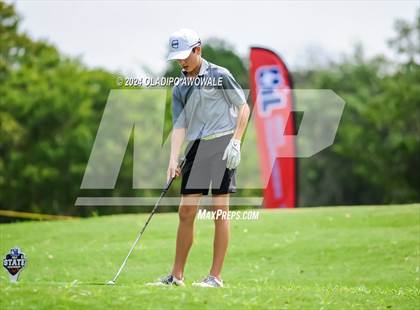 Thumbnail 3 in UIL 2A Golf Finals photogallery.