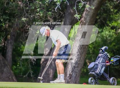 Thumbnail 2 in UIL 2A Golf Finals photogallery.