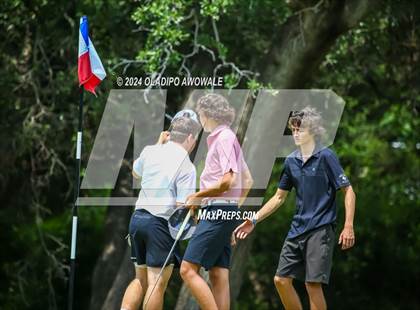 Thumbnail 3 in UIL 2A Golf Finals photogallery.