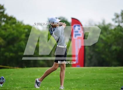 Thumbnail 3 in UIL 2A Golf Finals photogallery.