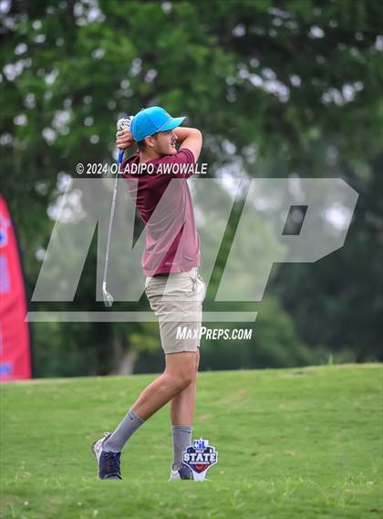 Thumbnail 3 in UIL 2A Golf Finals photogallery.