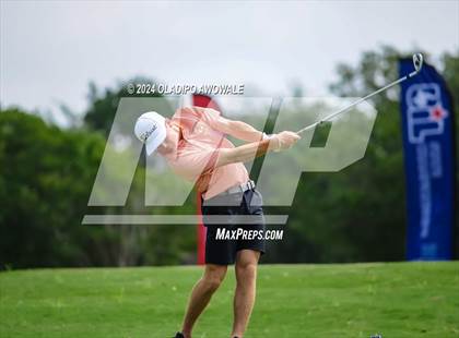 Thumbnail 3 in UIL 2A Golf Finals photogallery.