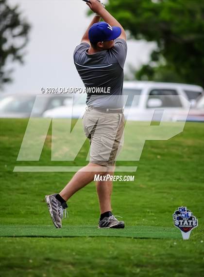 Thumbnail 1 in UIL 2A Golf Finals photogallery.