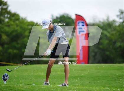 Thumbnail 1 in UIL 2A Golf Finals photogallery.