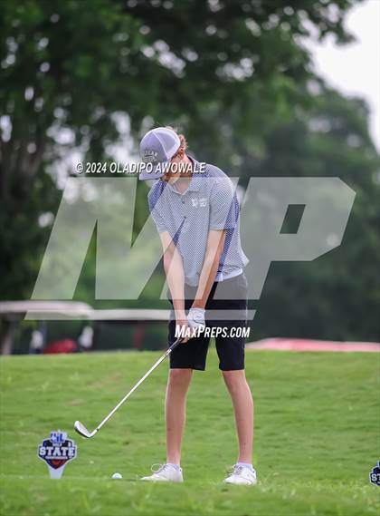 Thumbnail 2 in UIL 2A Golf Finals photogallery.