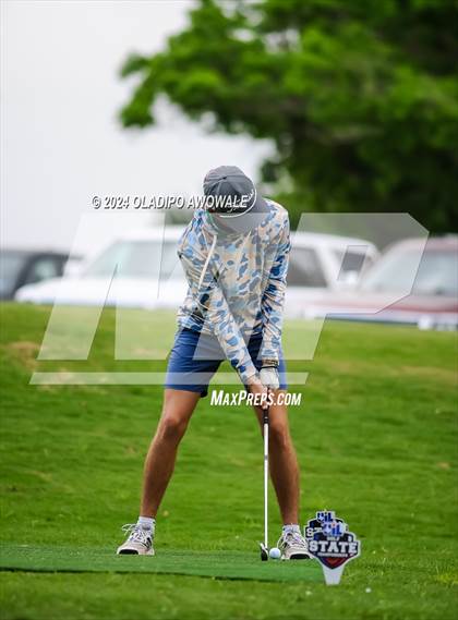 Thumbnail 2 in UIL 2A Golf Finals photogallery.