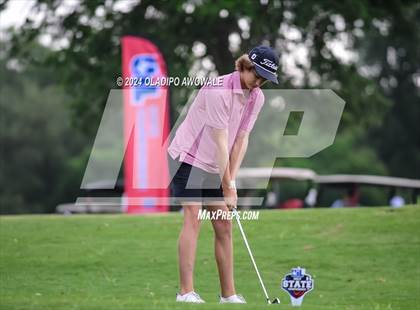 Thumbnail 3 in UIL 2A Golf Finals photogallery.