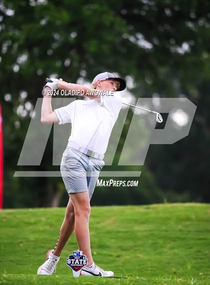 Thumbnail 1 in UIL 2A Golf Finals photogallery.