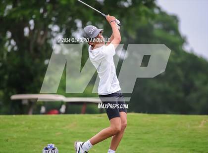 Thumbnail 2 in UIL 2A Golf Finals photogallery.