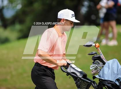 Thumbnail 1 in UIL 2A Golf Finals photogallery.