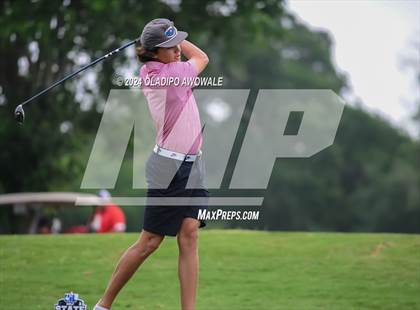 Thumbnail 2 in UIL 2A Golf Finals photogallery.