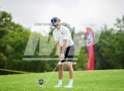 Thumbnail 2 in UIL 2A Golf Finals photogallery.