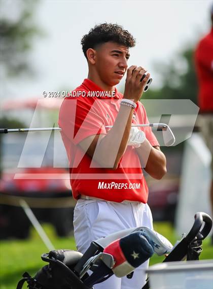 Thumbnail 2 in UIL 2A Golf Finals photogallery.